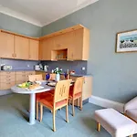 2 Bed In Oc-s016 Daire Scarborough