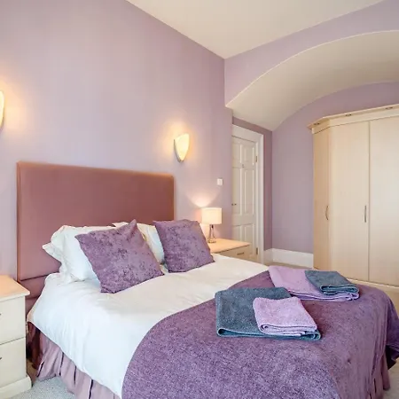 2 Bed In Oc-s016 Scarborough