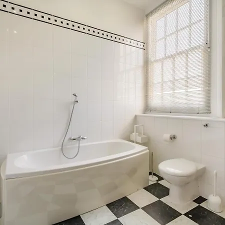 2 Bed In Oc-s016 * Scarborough
